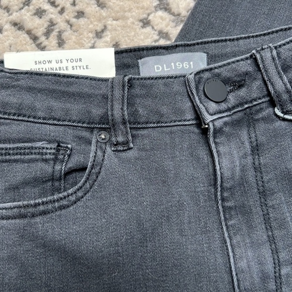 DL1961 Chrissy Ultra High Rise Skinny Jean in Battle, size 27 NWT - Picture 4 of 5